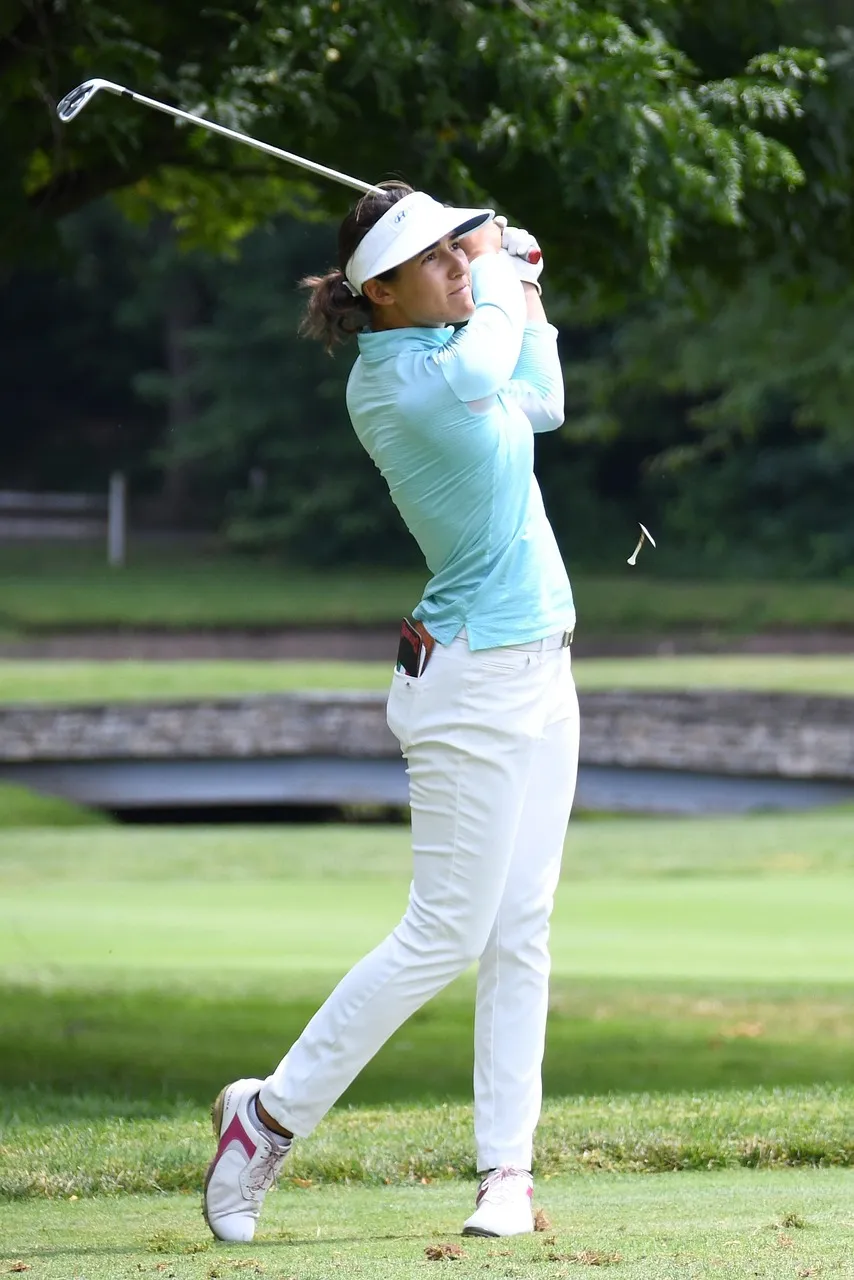Cómo afecta la humedad de la costa a tu equipo de golf
